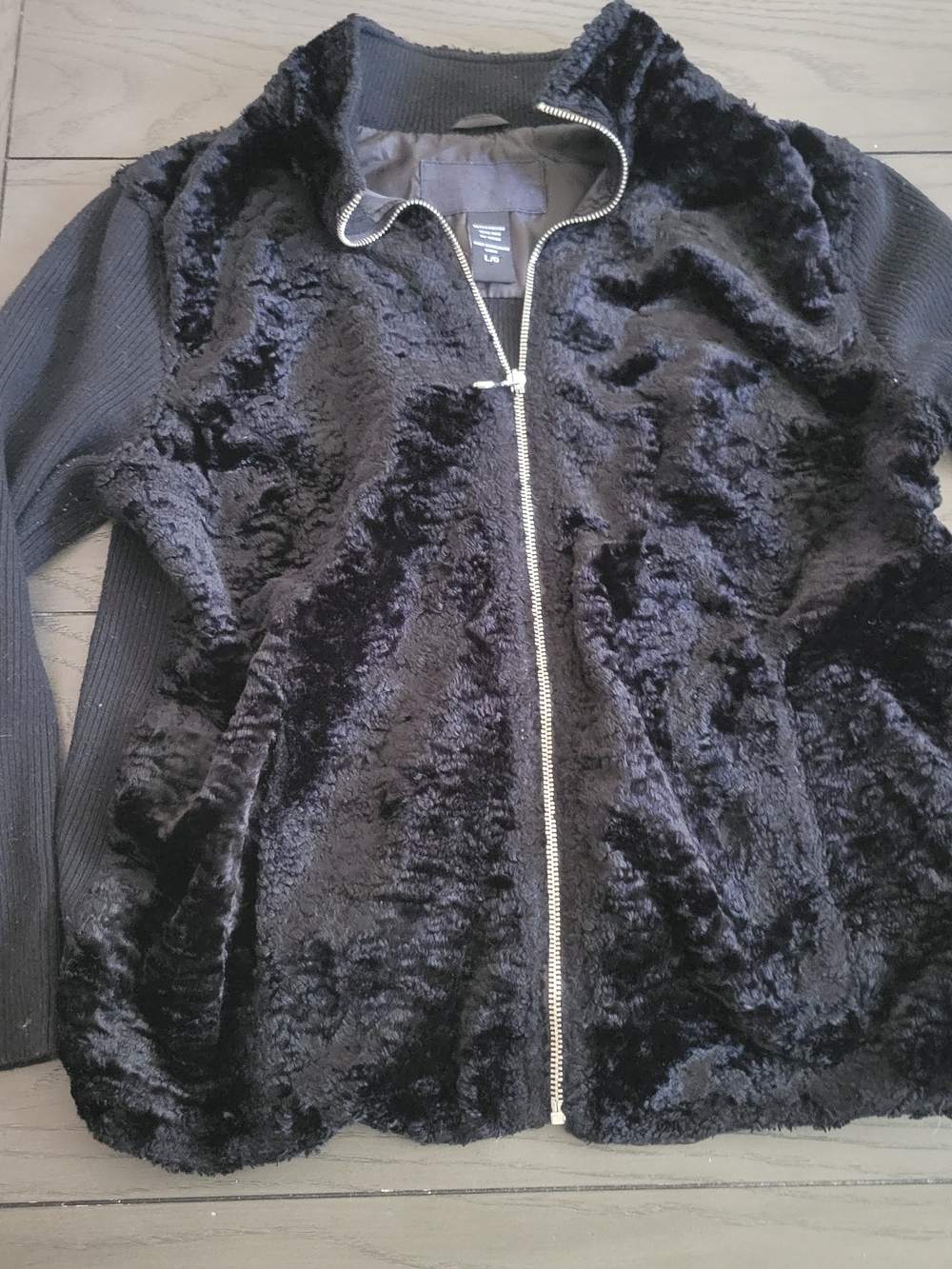 Black Faux-Fur Zip Jacket - Women
